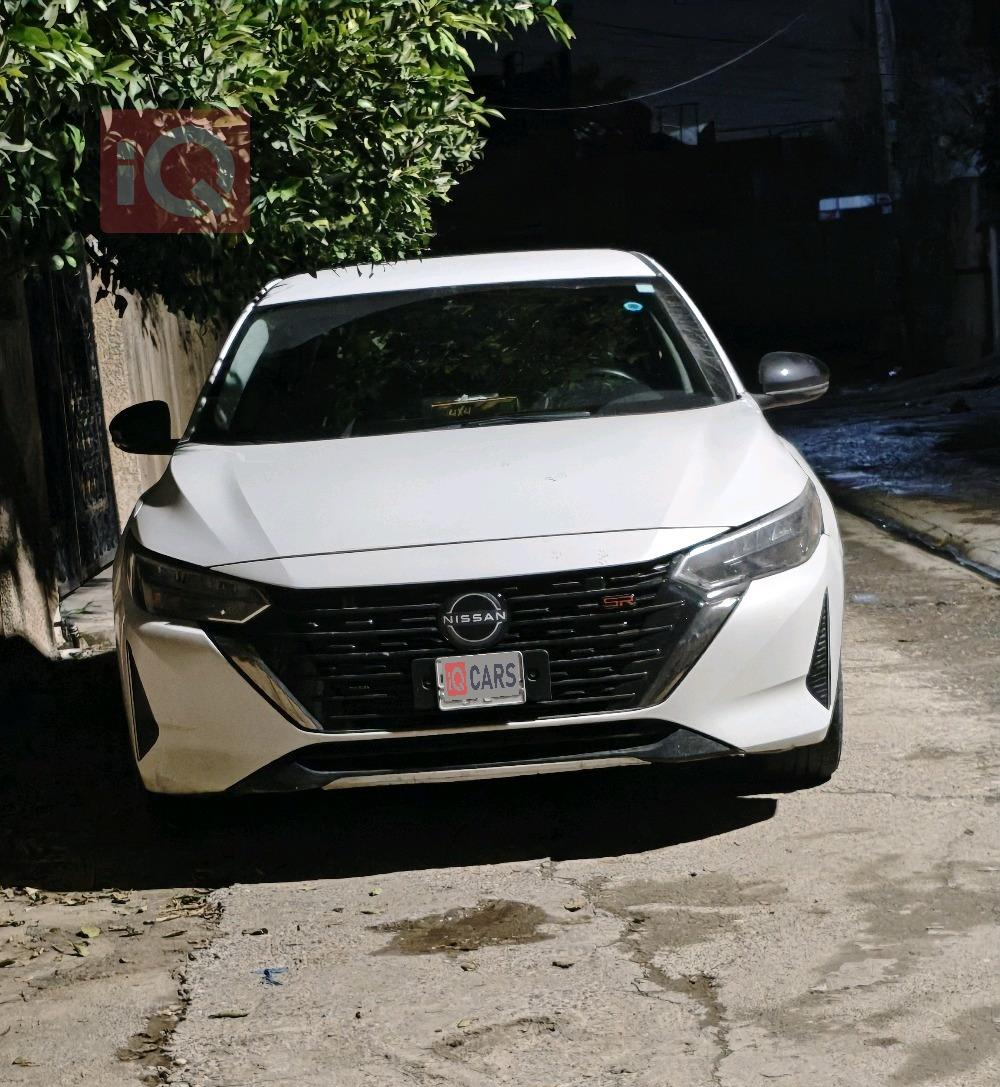 نيسان سنترا